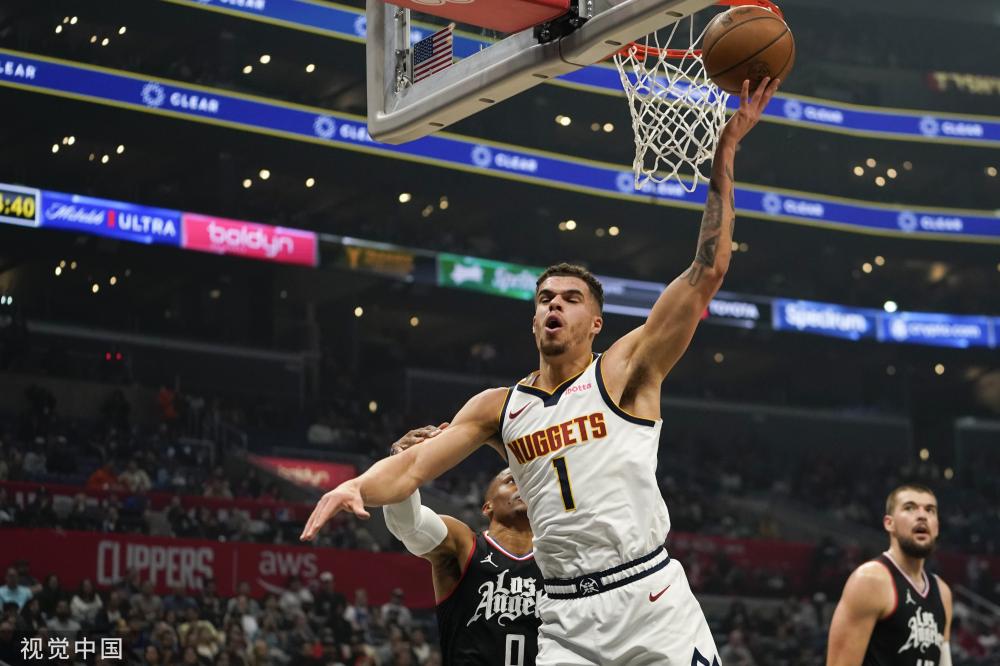 中都有明显 中都有明显